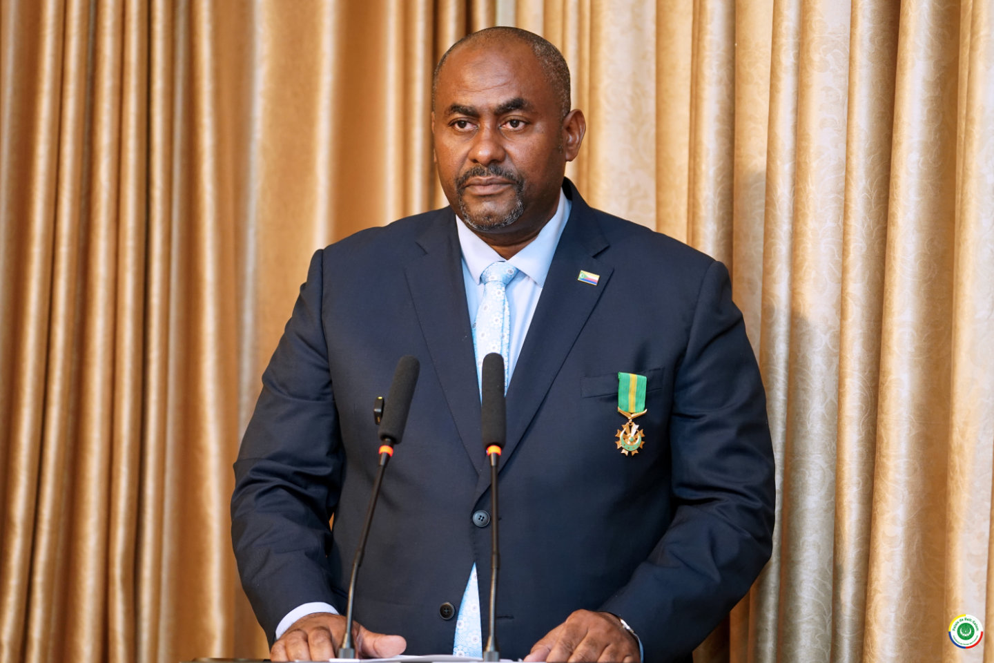 Décoration Ambassadeur Tanzani aux Comores