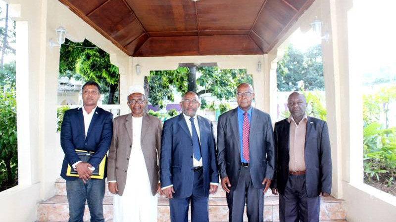 Les organisateurs du Salon du Livre ont été reçus par le Président de la République